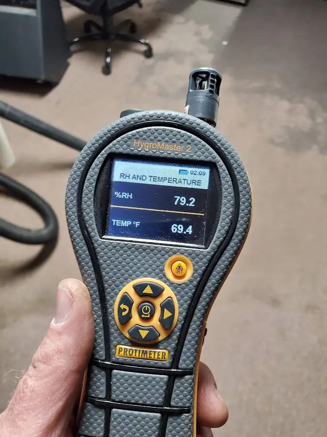 Moisture meter humidity assessment for Fire & Smoke Damage Restoration in Mayfield Heights